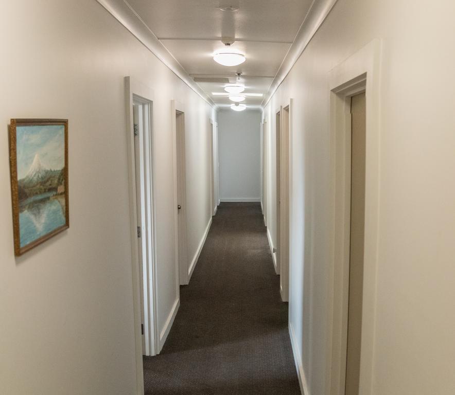 Downtown Backpackers & Accommodation Nelson Exterior photo