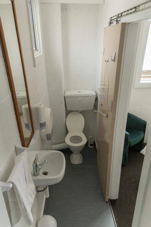 Downtown Backpackers & Accommodation Nelson Exterior photo