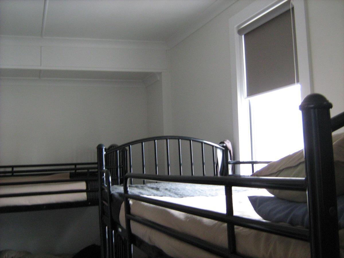 Downtown Backpackers & Accommodation Nelson Exterior photo